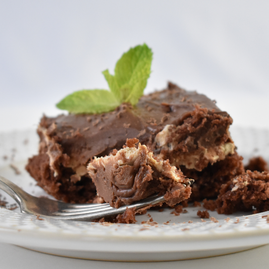 Tiramisu Poke Cake