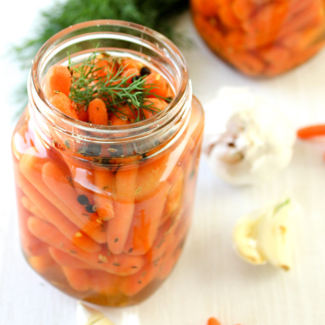 Chilled Dill Pickled Baby Carrots